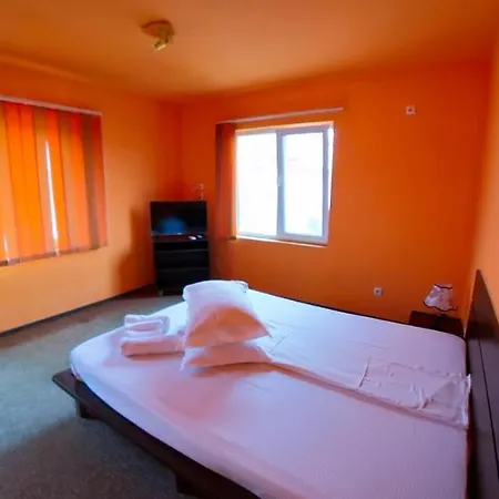 Pensiunea Ryana Maria Affittacamere