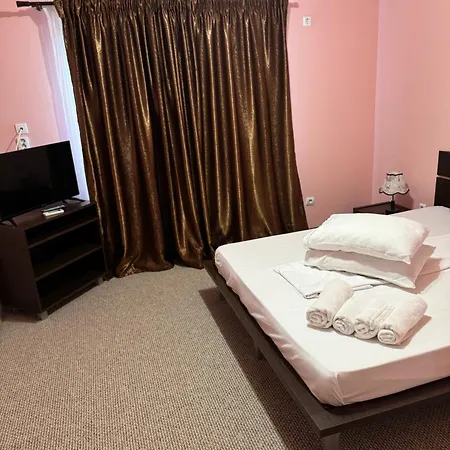 Affittacamere Pensiunea Ryana Maria 3*